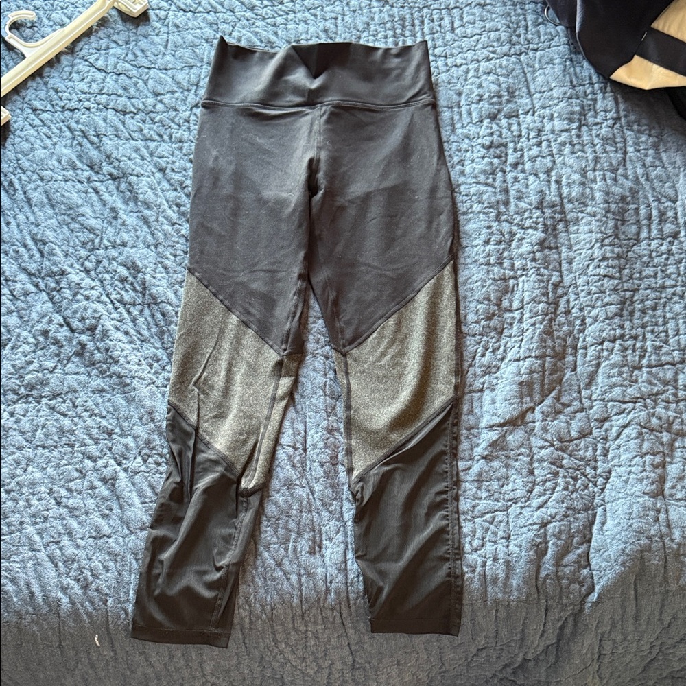 Fabletics Powerhold Black and Gray High-Waisted Leggings